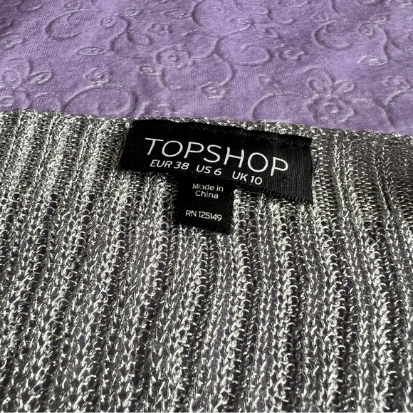 Metallic Halter Top - Picture 4 of 4